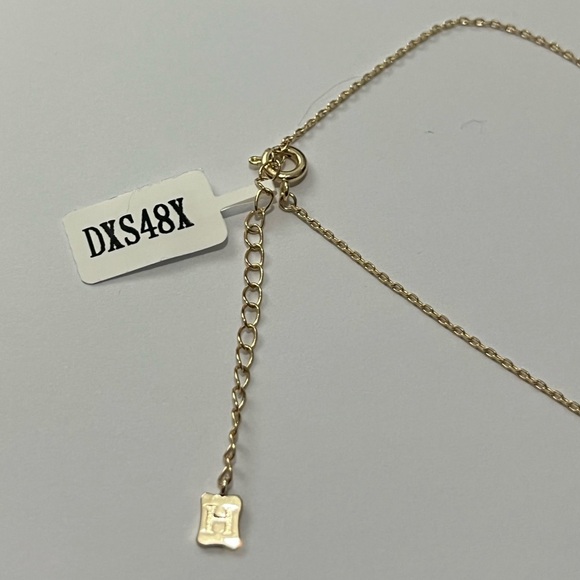 NWT Charmed Aroma x Harry Potter Chocolate Frog Necklaced - Albus Dumbledore - Picture 6 of 6